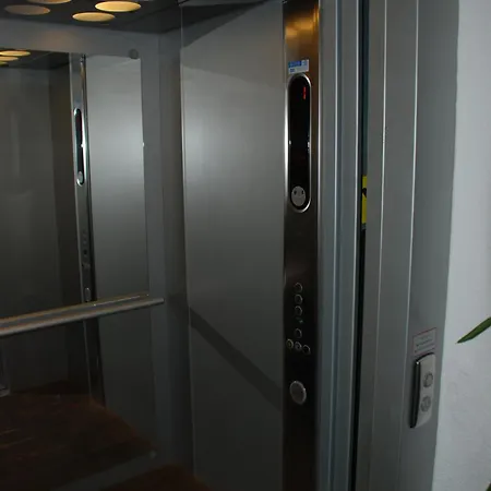 招待所 鲍尔勒旅馆